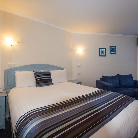 Best Western Balmoral Motor Inn Гленорчи Номер фото