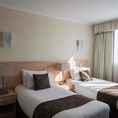 Best Western Balmoral Motor Inn Гленорчи Экстерьер фото