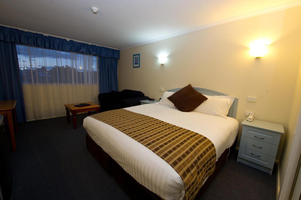Best Western Balmoral Motor Inn Гленорчи Номер фото
